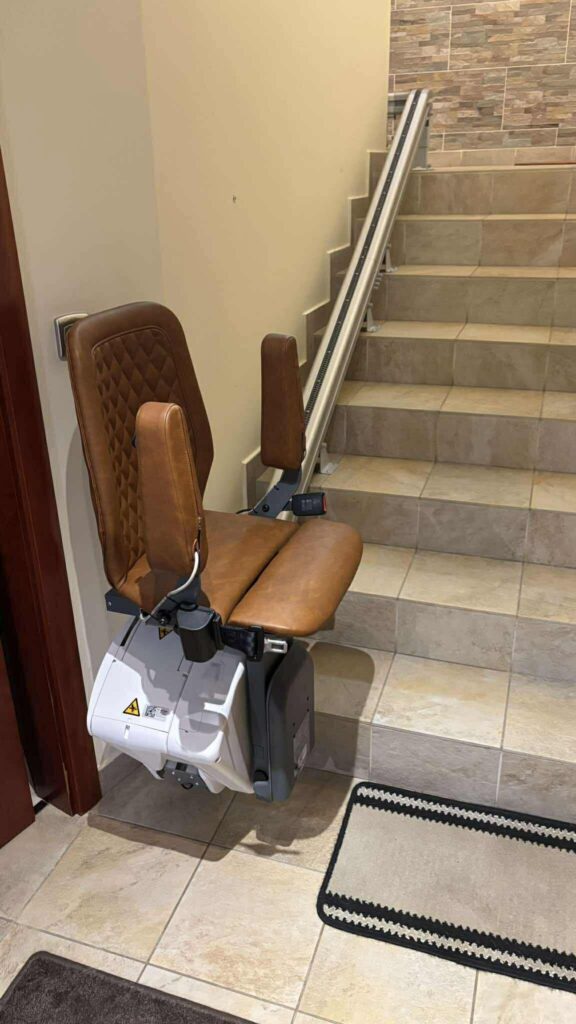 UP lépcsőlift - Törökbálint